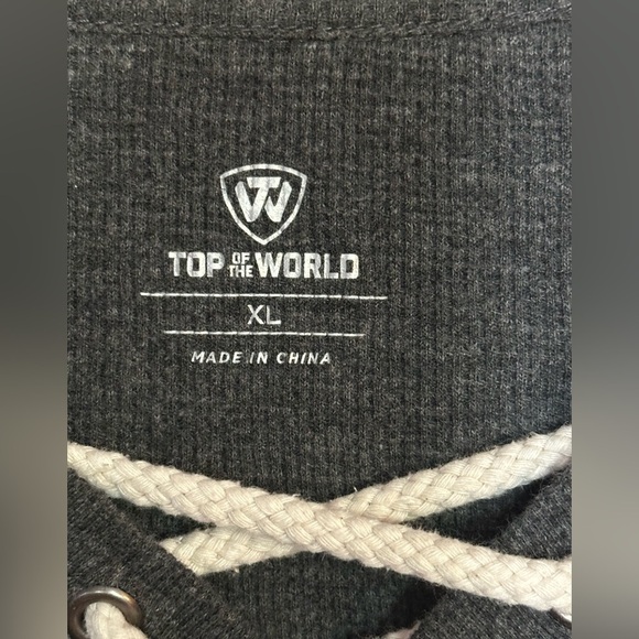 Oklahoma Sooners Gray Lace-Up Hoodie size XL - Picture 3 of 4